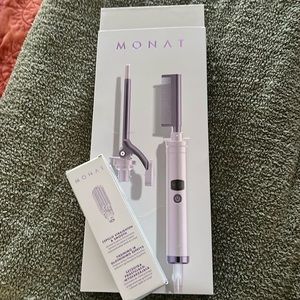 Monat interchangeable hot comb, rod, and straightening and “NO” smoothing brush